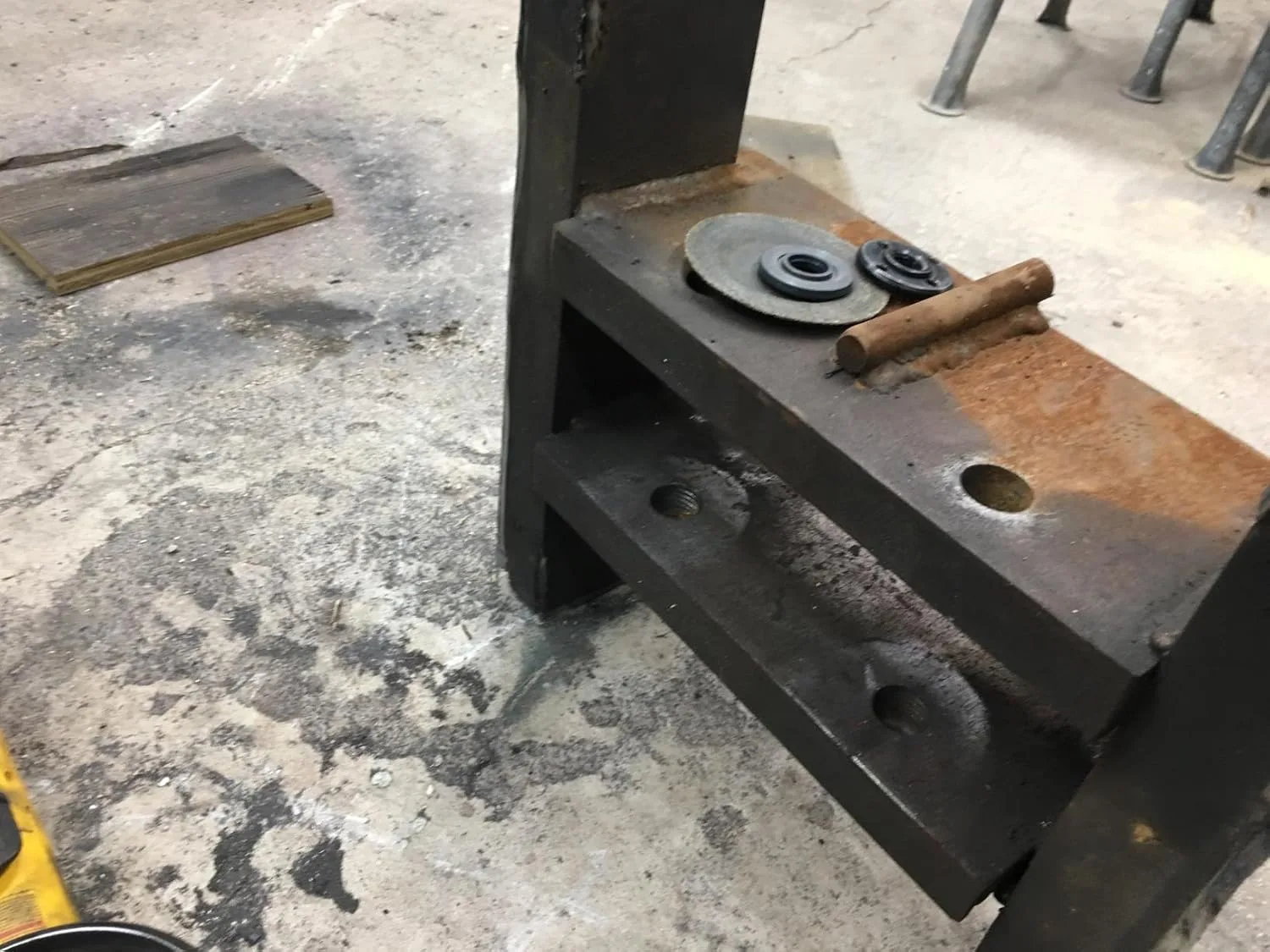 Customer review photo for SKIL vs. DEWALT Angle Grinder: The Lighter One I Actually Reach For